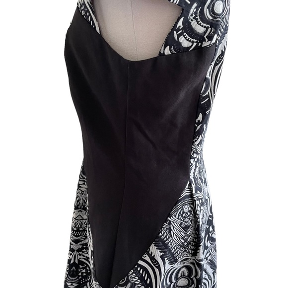 VERONIKA MAINE Sz8 Black and white abstract design cap sleeved dress 🥇 - Picture 11 of 15